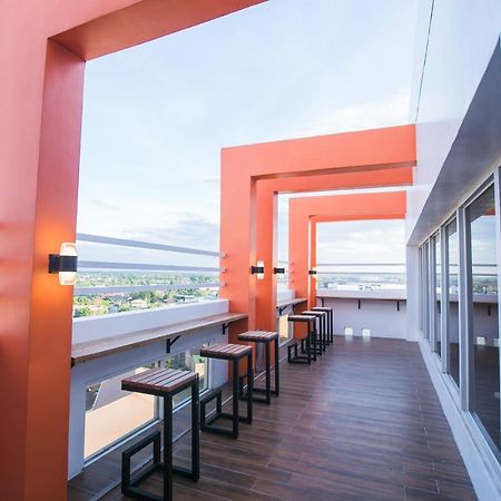 La Maja Rica Hotel Tarlac City Εξωτερικό φωτογραφία