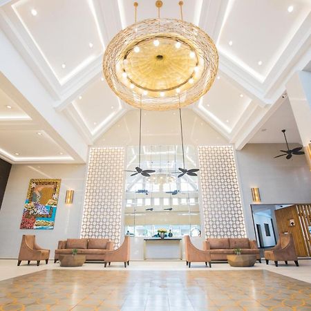 La Maja Rica Hotel Tarlac City Εξωτερικό φωτογραφία