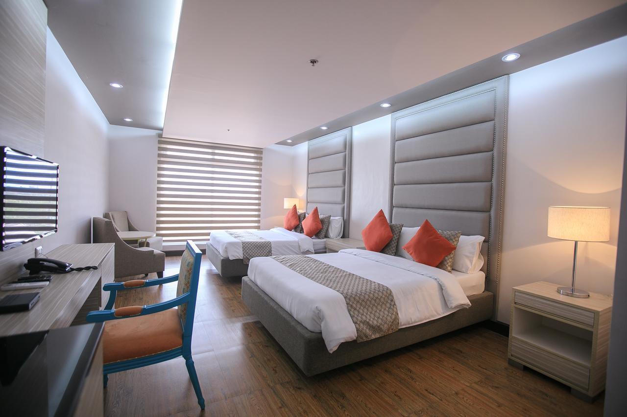 La Maja Rica Hotel Tarlac City Εξωτερικό φωτογραφία