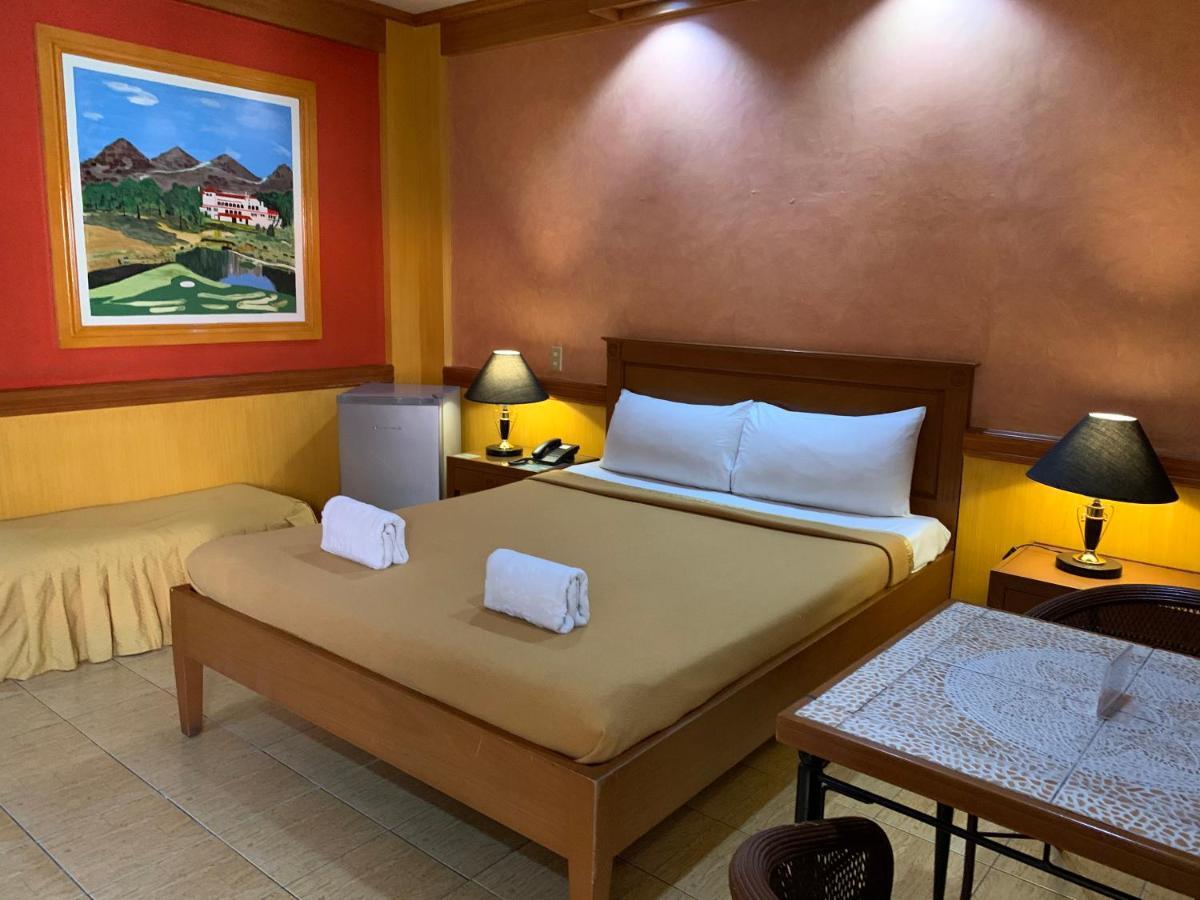 La Maja Rica Hotel Tarlac City Εξωτερικό φωτογραφία
