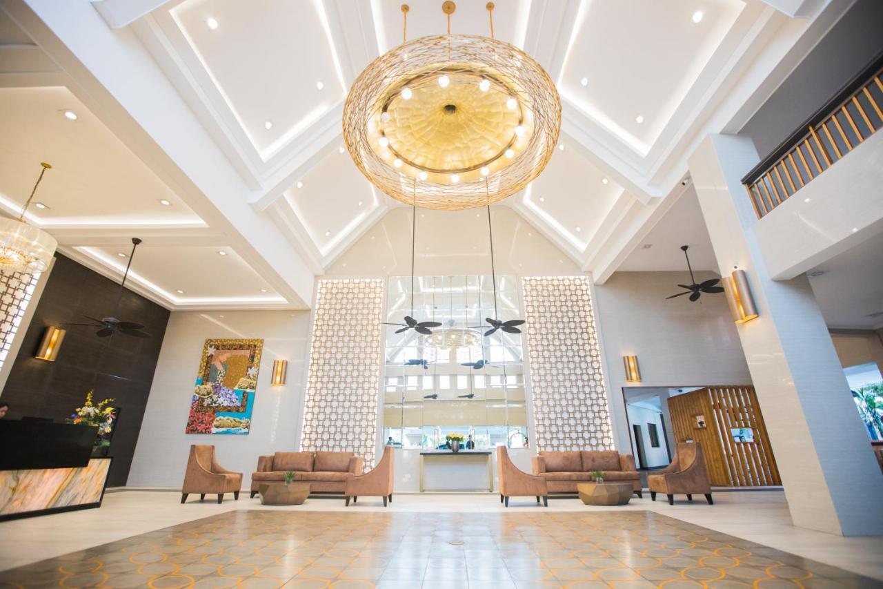 La Maja Rica Hotel Tarlac City Εξωτερικό φωτογραφία
